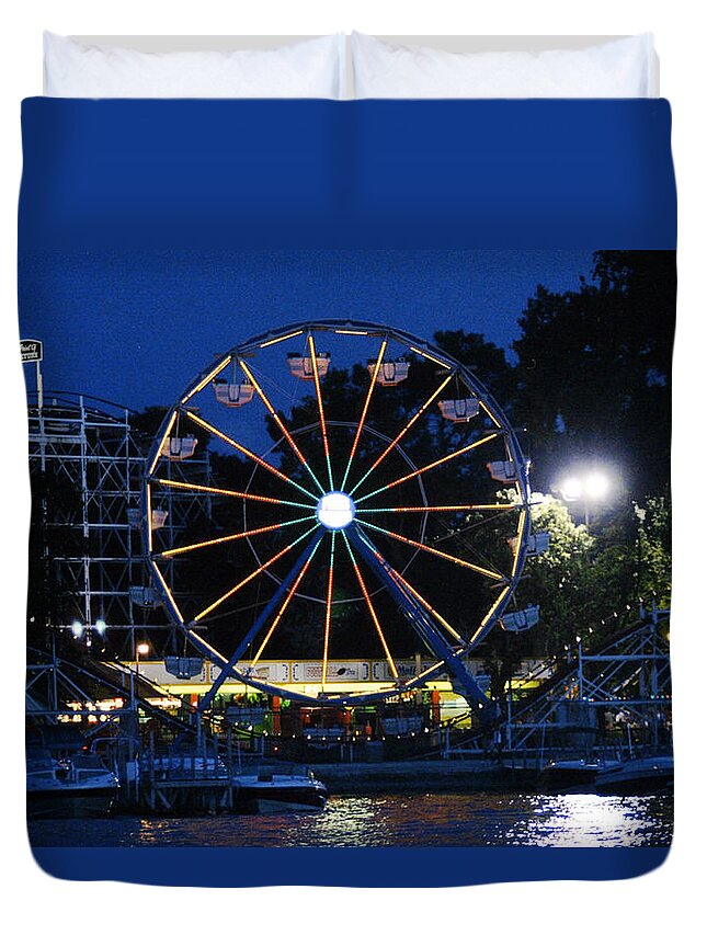 Amusement Park Duvet Cover featuring the photograph Arnolds Park at Night by Gary Gunderson