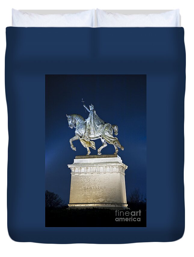 St Louis Art Museum Duvet Cover featuring the photograph Art Museum Statue by Tim Mulina