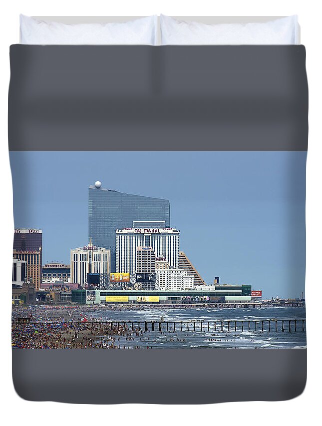 Seashore Duvet Cover featuring the photograph Atlantic City July 3 2015 by Paul Ross