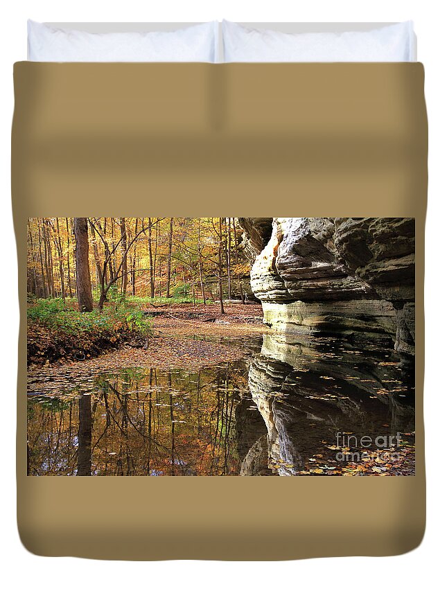 Autumn Duvet Cover featuring the photograph Autumn Comes To Illinois Canyon by Paula Guttilla