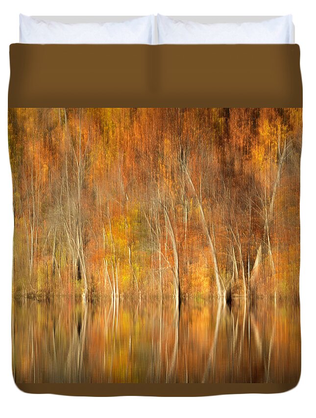 Color Duvet Cover featuring the photograph Autumns Final Palette by Everet Regal