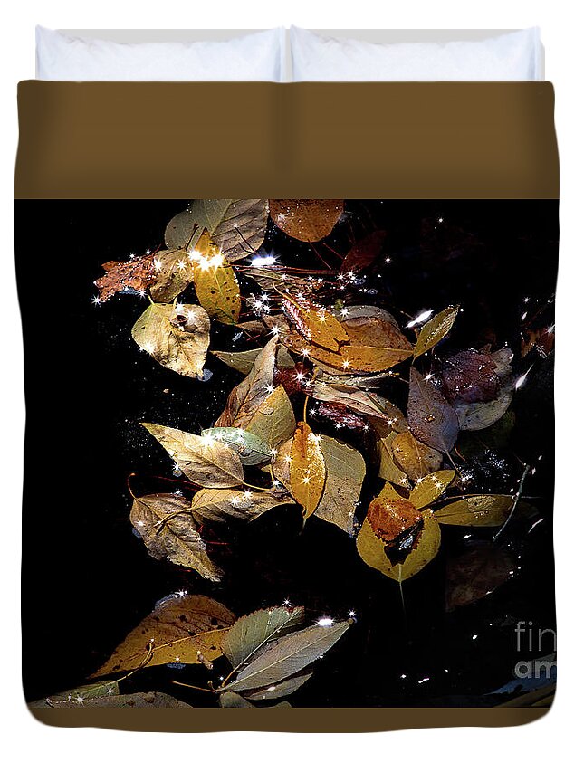 Autumn Duvet Cover featuring the photograph Autumn's Starfield by Jim Garrison