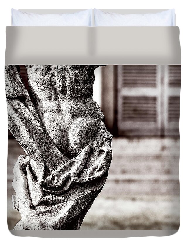 On1 Effects Duvet Cover featuring the photograph Back statue by Roberto Pagani