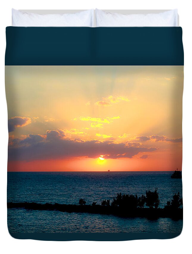 Sunset Duvet Cover featuring the photograph Bahamas Sunset by Mike Dunn