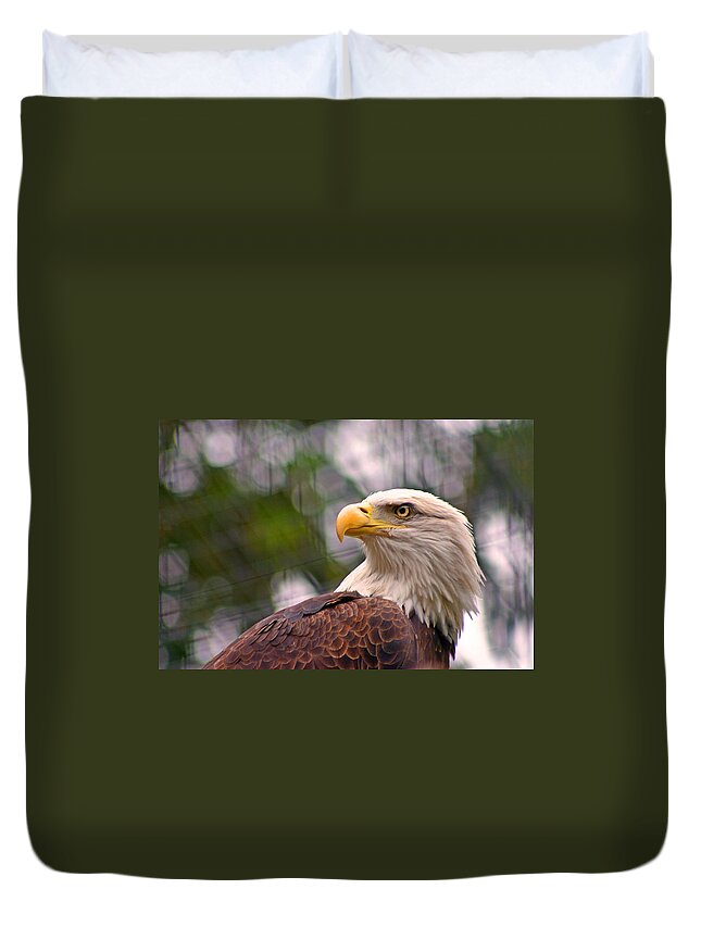 Zoo Duvet Cover featuring the photograph Bald Eagle Majestic by David Rucker