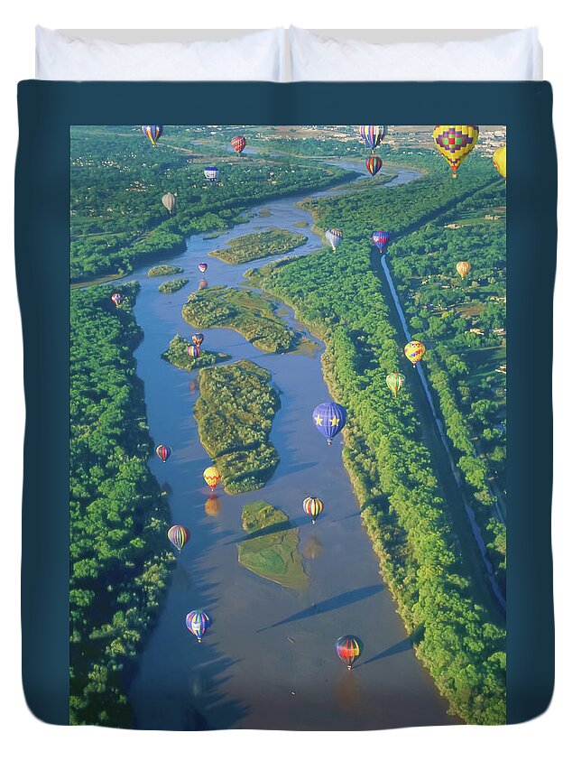 Albuquerque Duvet Cover featuring the photograph Balloons Over the Rio Grande by Alan Toepfer