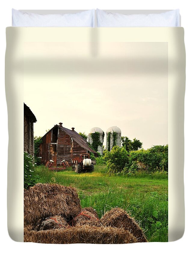 Barn Duvet Cover featuring the digital art Barn with Silos and Hay by Robert Habermehl