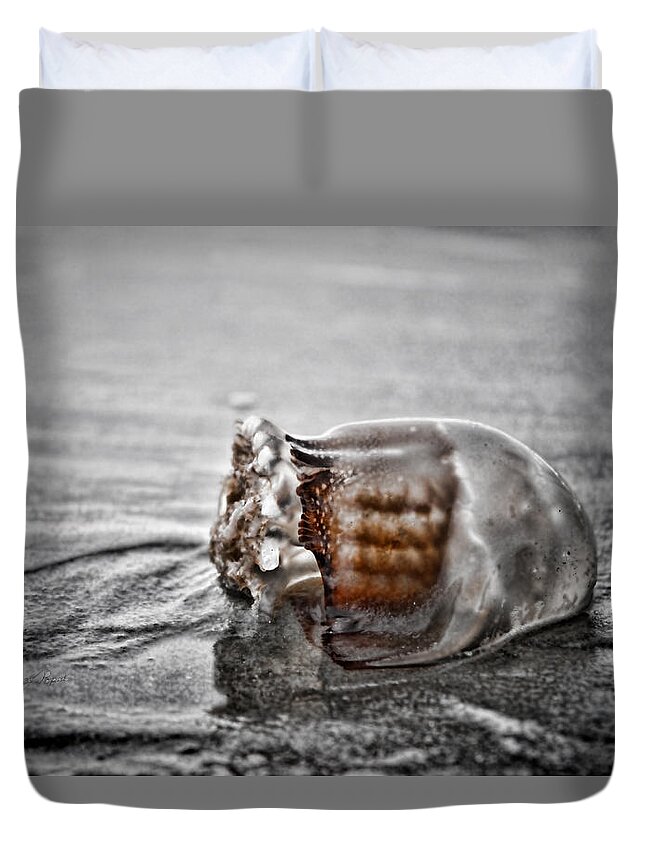 Popek Duvet Cover featuring the photograph Beach Jelly by Sharon Popek