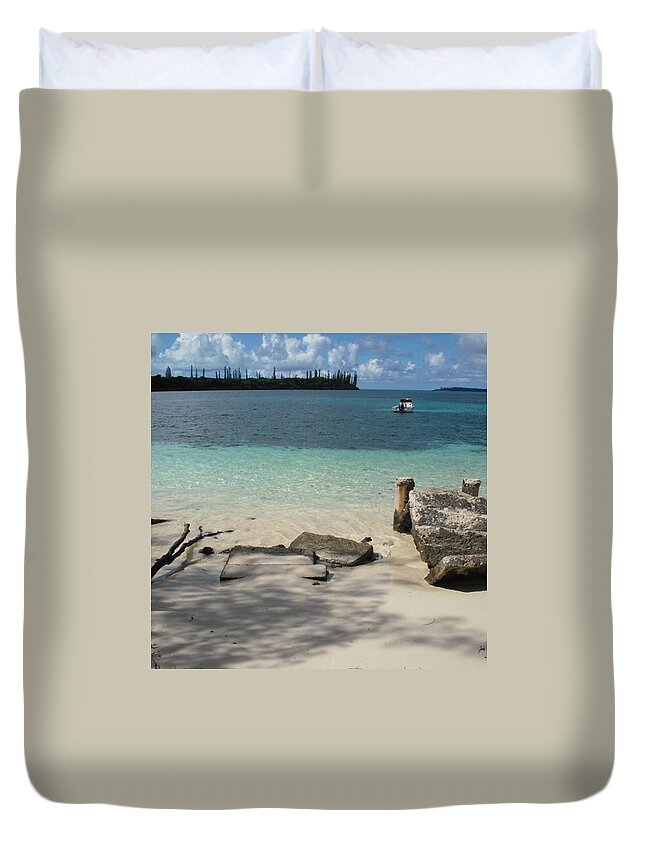 Newcaledonia Duvet Cover featuring the photograph Beach by Emi Kanno