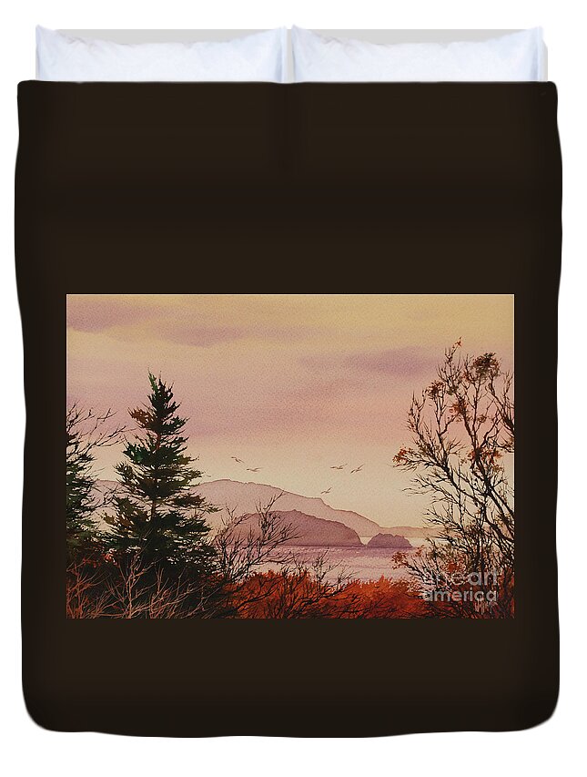 Shore Duvet Cover featuring the painting Beauty at the Shore by James Williamson