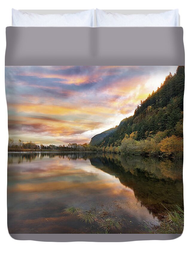 Benson State Recreation Area Duvet Cover featuring the photograph Benson State Recreation Area in Fall by David Gn