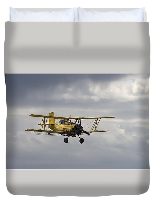 Spray Duvet Cover featuring the photograph Bi-Plane by David Andersen