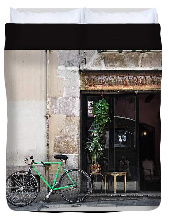 Bar Duvet Cover featuring the photograph Bicycle And Reflections At L'antiquari Bar Barcelona by RicardMN Photography