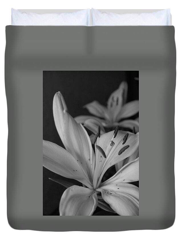Flower Duvet Cover featuring the photograph Black and White Lilies 2 by Amy Fose