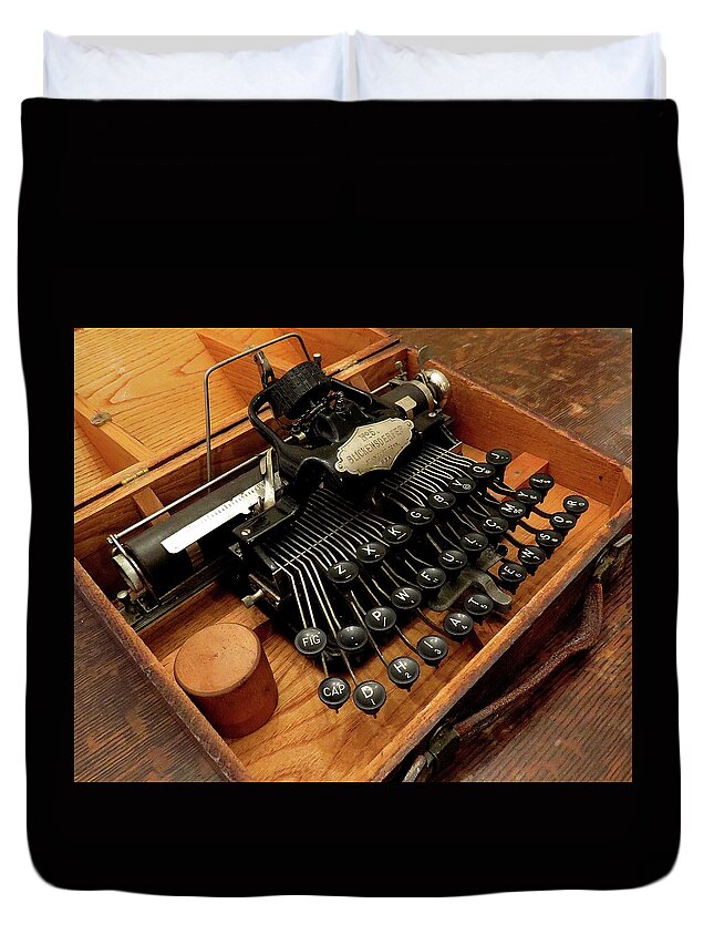 Typewriters Duvet Cover featuring the photograph Blickensderfer No. 5 by Linda Stern