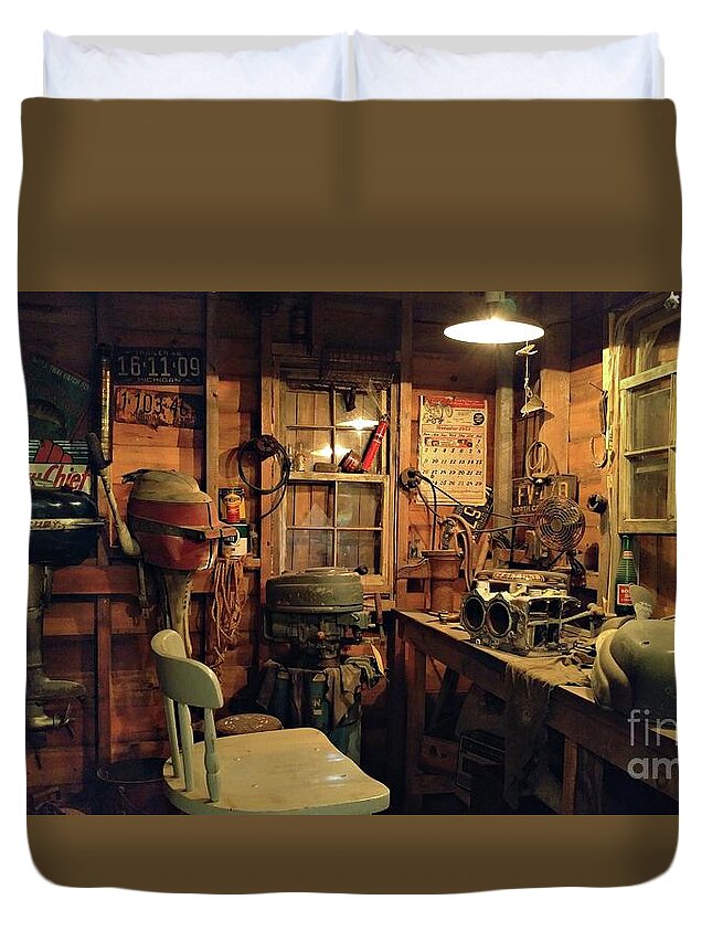 North Carolina Maritime Museum Duvet Cover featuring the photograph Boat Repair Shop by Benanne Stiens