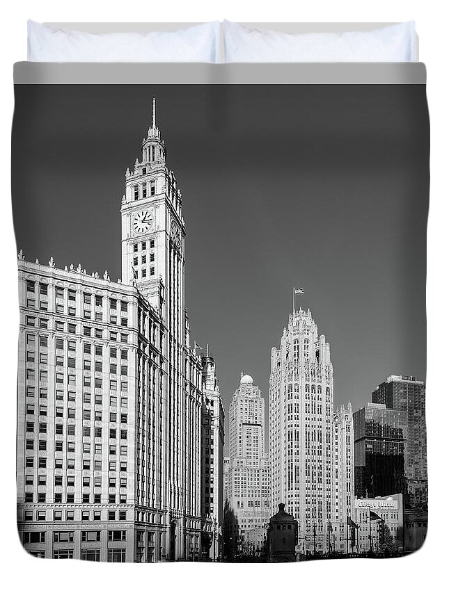 Chicago Duvet Cover featuring the photograph Boul Mich 1 by Kevin Eatinger