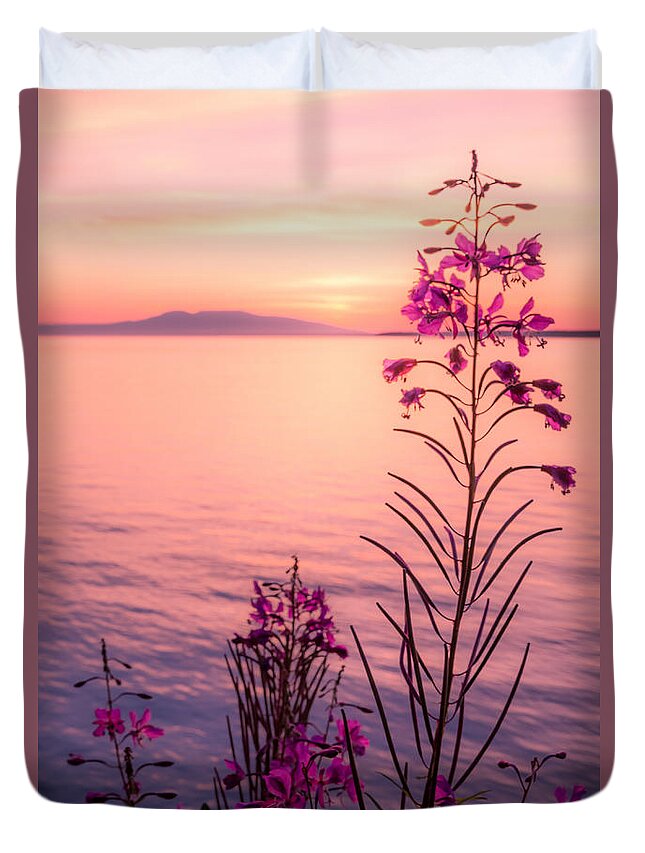 Alaska Duvet Cover featuring the photograph Bouquet for a Sleeping Lady by Tim Newton