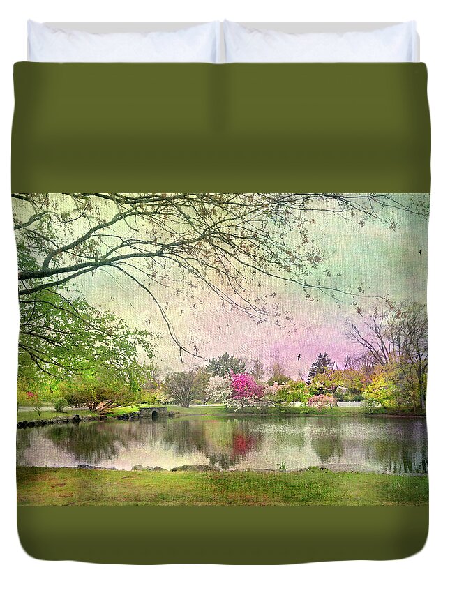 Landscape Duvet Cover featuring the photograph Bruce Park Pond by Diana Angstadt