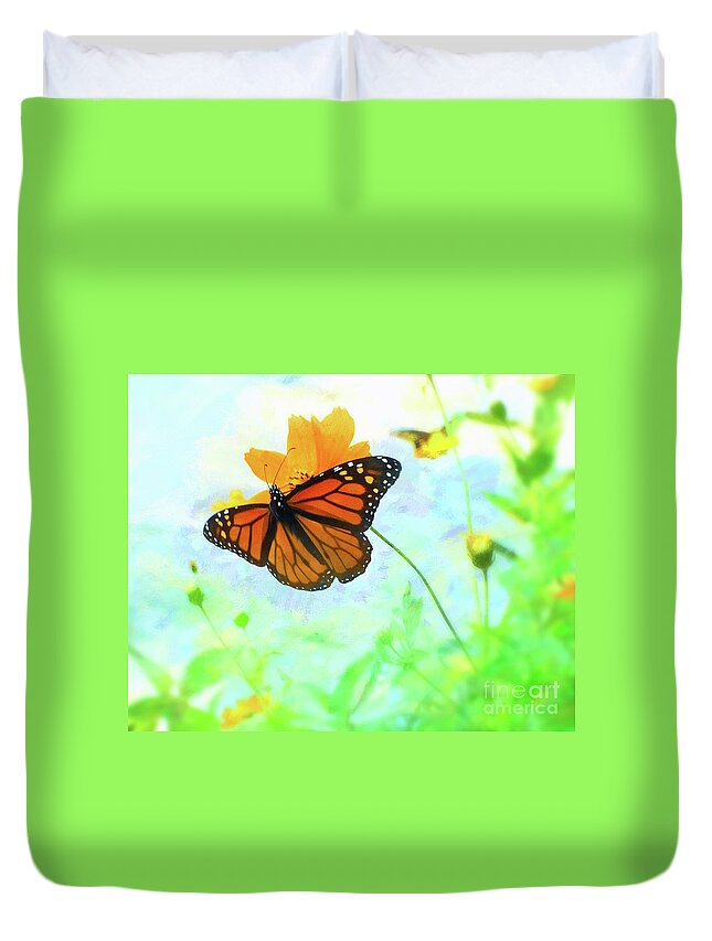 Butterfly-art Duvet Cover featuring the photograph Butterfly by Scott Cameron