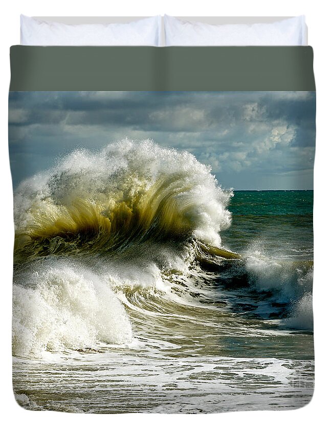 Shore Duvet Cover featuring the photograph Cabrillo Shorebreak by Michael Cinnamond