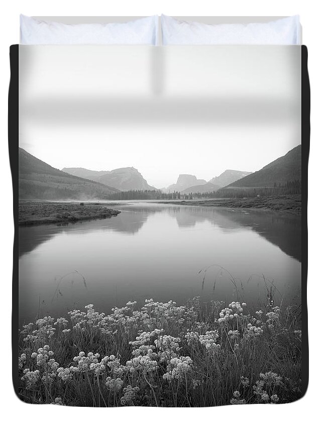 Wind Rivers Duvet Cover featuring the photograph Calm Morning by Dustin LeFevre