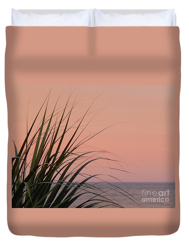 Ocean Sky Sea Seagrass Flora Seascape Horizon Green Pink Grey Nature Location Travel Coast South Southern Coastline Golden Isles Duvet Cover featuring the photograph Calmness OF The Sea by Jan Gelders