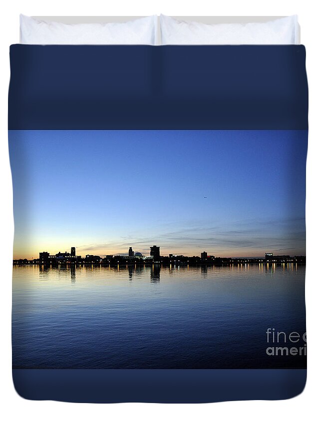 Delaware River Duvet Cover featuring the photograph Camden at Dawn by Andrew Dinh