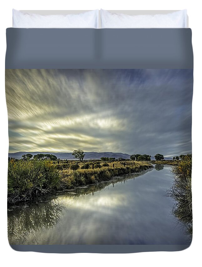 Landscape Duvet Cover featuring the photograph Canal by Maria Coulson