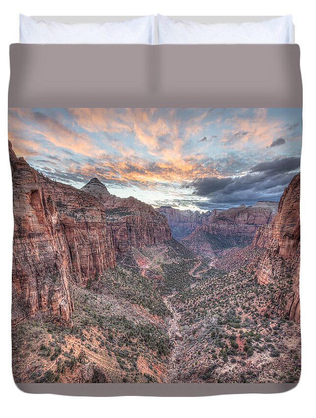Zion National Park Duvet Cover featuring the photograph Canyon Overlook by Paul Schultz