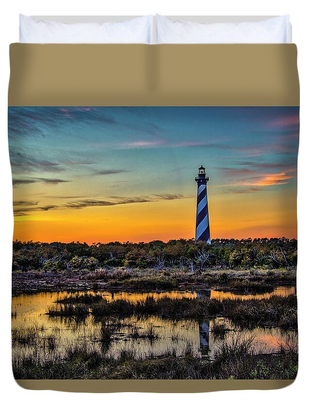 Landscape Duvet Cover featuring the photograph Cape Hatteras Lighthouse by Donald Brown