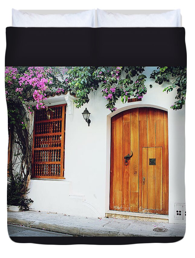 Door Duvet Cover featuring the photograph Cartagena door by Infinite Pixels
