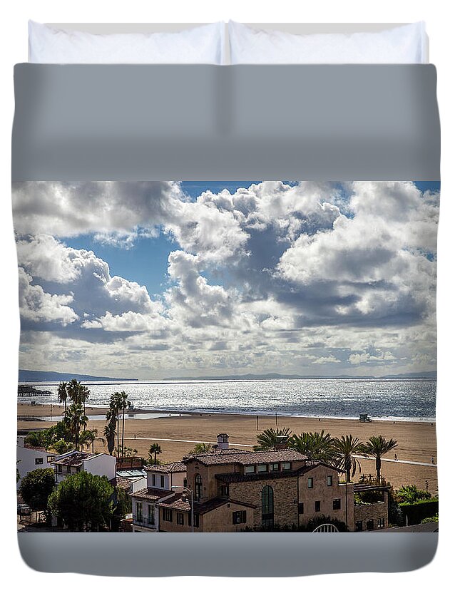 Catalina Island Duvet Cover featuring the photograph Catalina Island 26 Miles Across The Sea by Gene Parks