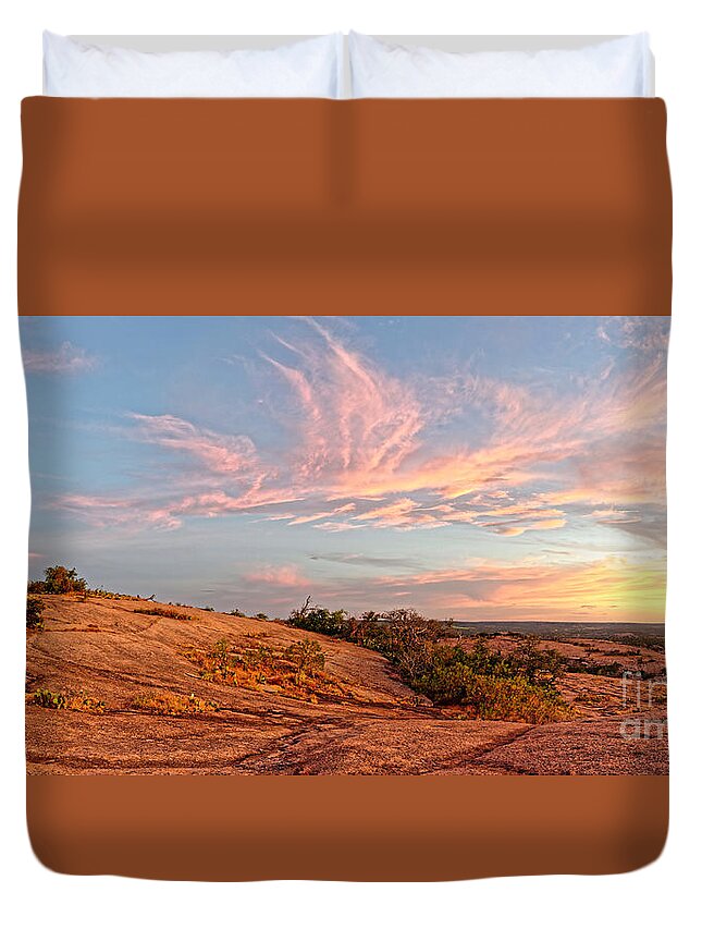 Central Duvet Cover featuring the photograph Chasing Angels of Light Over Enchanted Rock - Fredericksburg Texas Hill Country by Silvio Ligutti