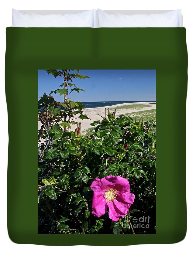 Flower Duvet Cover featuring the photograph Chatham Flower by Jim Gillen