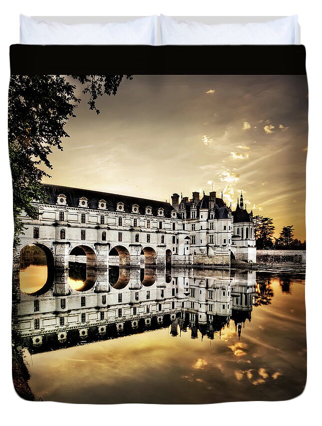 Chateau De Chenonceau Duvet Cover featuring the photograph Chenonceau Castle in the twilight - Hard Contrast Version by Weston Westmoreland