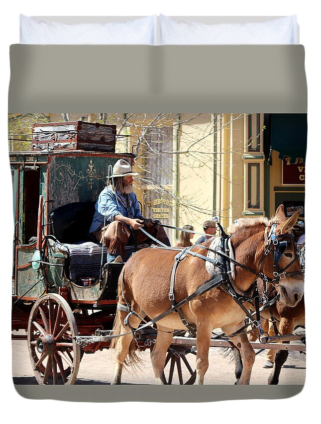 Chestnut Horses Pulling Carriage Duvet Cover featuring the photograph Chestnut Horses Pulling Carriage by Colleen Cornelius