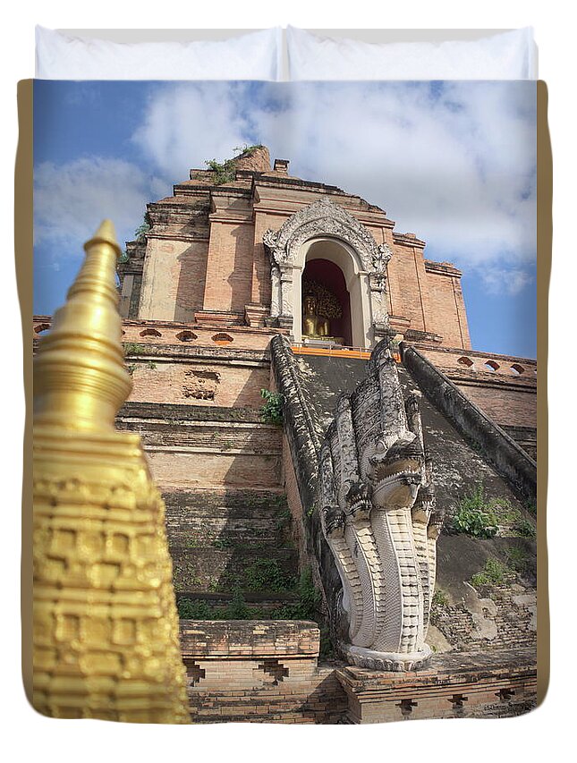 Thailand Duvet Cover featuring the photograph Chiang Mai by Ivan Franklin