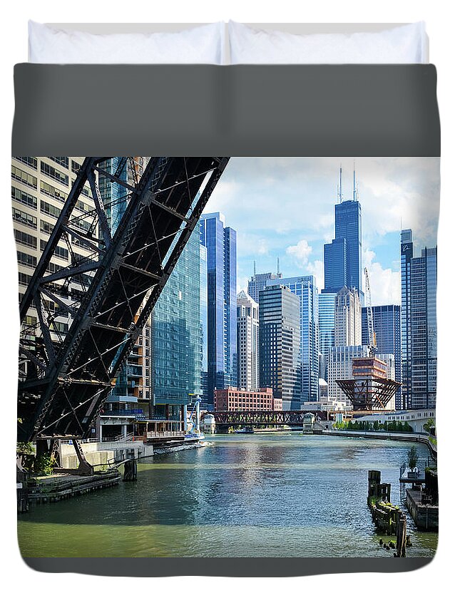 Chicago Duvet Cover featuring the photograph Chicago Northwestern Railway Bridge by Kyle Hanson