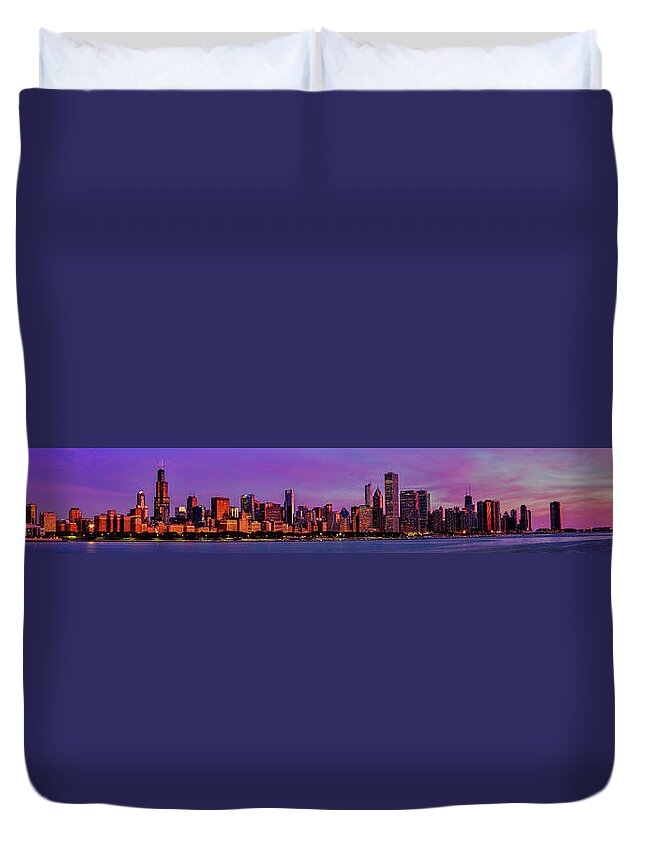 Chicago Sunrise Panorama Duvet Cover featuring the photograph Chicago Sunrise Panorama by Josh Bryant