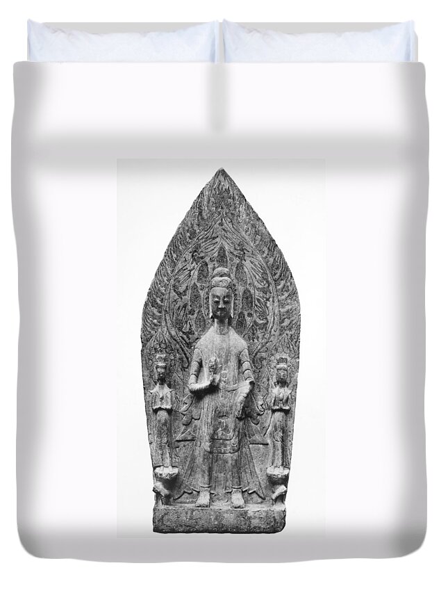 5th Century Duvet Cover featuring the photograph China: Buddha by Granger