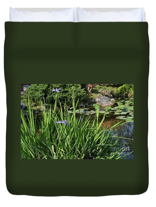 Flower Duvet Cover featuring the photograph Chinese Garden by Carol Bradley