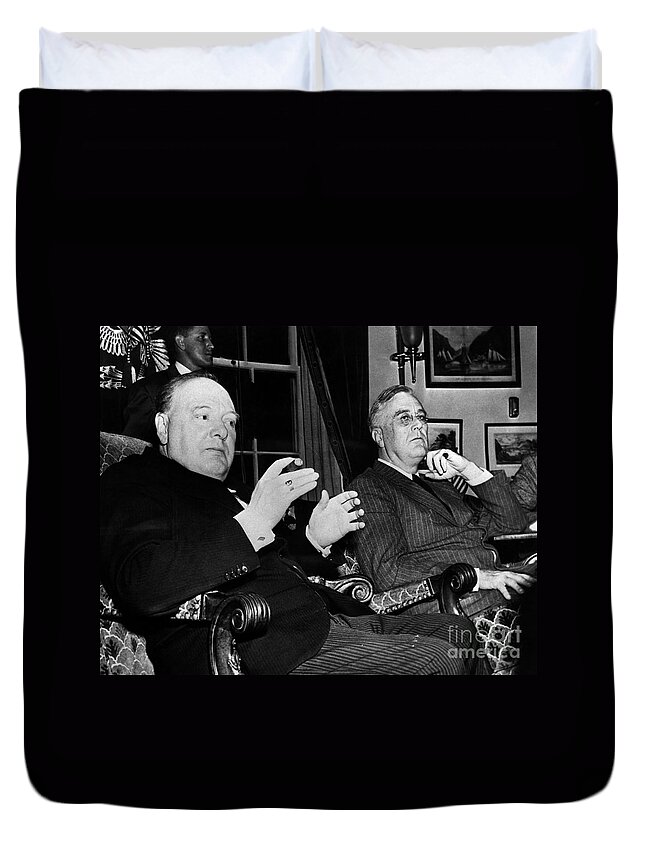 1941 Duvet Cover featuring the photograph Churchill & Roosevelt by Granger