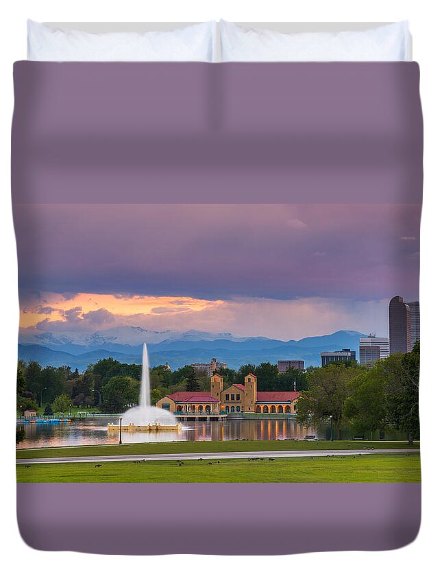 Denver Duvet Cover featuring the photograph City Park Sunset by Darren White