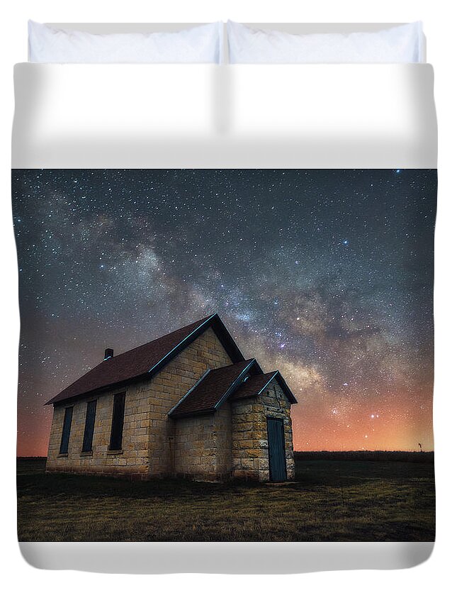 Night Photography Duvet Cover featuring the photograph Class of 1886 by Darren White