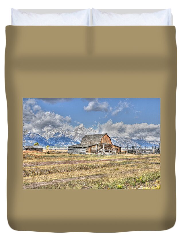 Teton Duvet Cover featuring the photograph Clouds and Barn by David Armstrong
