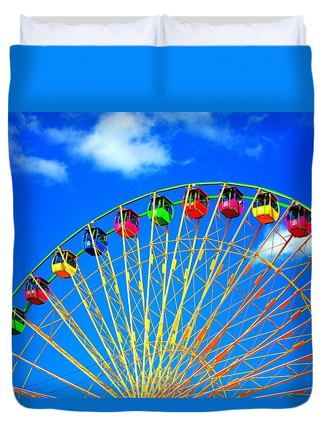 Ferris Wheel Duvet Cover featuring the photograph Colorful Ferris Wheel by Cynthia Guinn