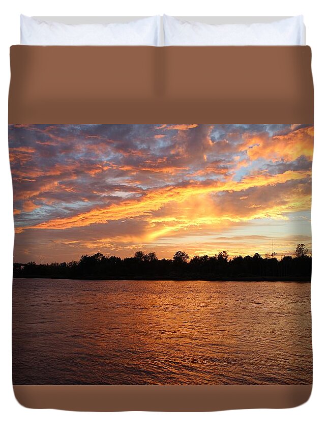 Sunset Duvet Cover featuring the photograph Colorful Sky At Sunset by Cynthia Guinn