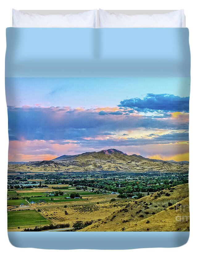 Gem County Duvet Cover featuring the photograph Colorful Valley by Robert Bales