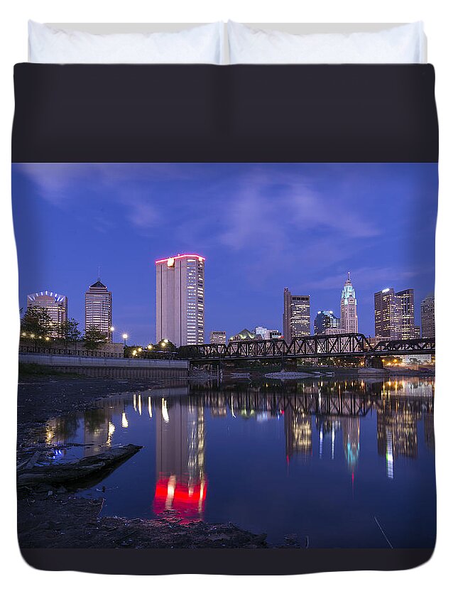 Columbus Duvet Cover featuring the photograph Columbus Evening on Water by Alan Raasch